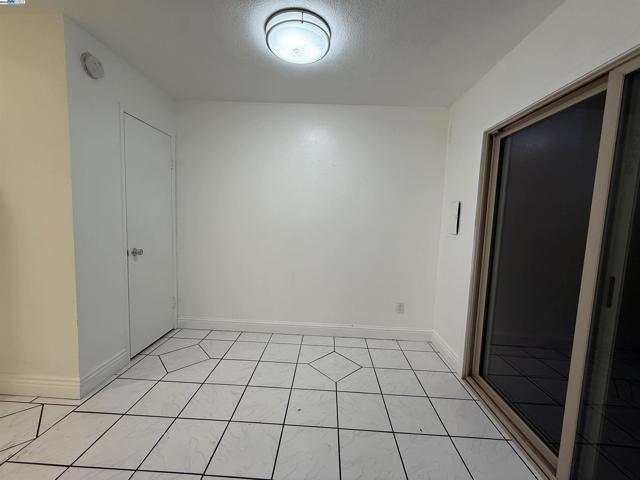 38623 Cherry Ln, Fremont CA: https://media.crmls.org/mediaz/c5834b2f-9c7c-4fab-ba59-b79f827d1090.jpg