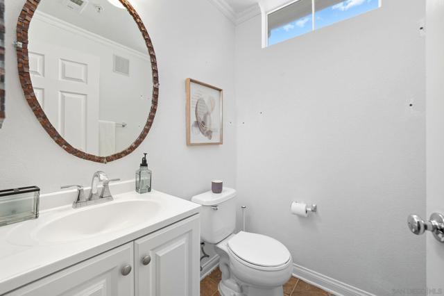 8783 Parkplace Ct, San Diego CA: https://media.crmls.org/mediaz/c5837145-0bb9-4adf-8d0b-7743fcb13406.jpg