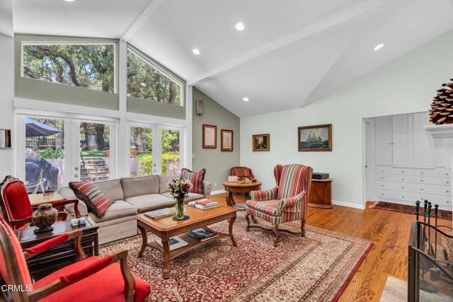 1313 E Palm Street, Altadena CA: https://media.crmls.org/mediaz/c585b607-6311-4f98-b373-dd5a521bbb0e.jpg