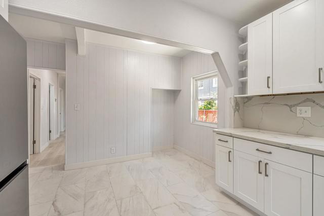 1081 65th Street, Emeryville CA: https://media.crmls.org/mediaz/c5865c87-9726-4698-9e9d-07c9cecab8f2.jpg