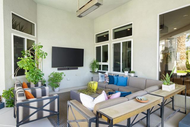 14 Stephen Terrace, Rancho Mirage CA: https://media.crmls.org/mediaz/c586c7a1-2009-42c2-8adb-2b774264fe6a.jpg