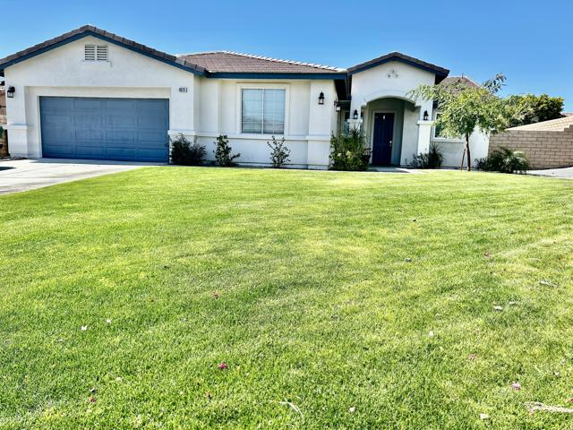 41575 Ashford Place Place, Indio CA: https://media.crmls.org/mediaz/c5871b88-48c6-4d1a-b465-0ffdce3f69fc.jpg