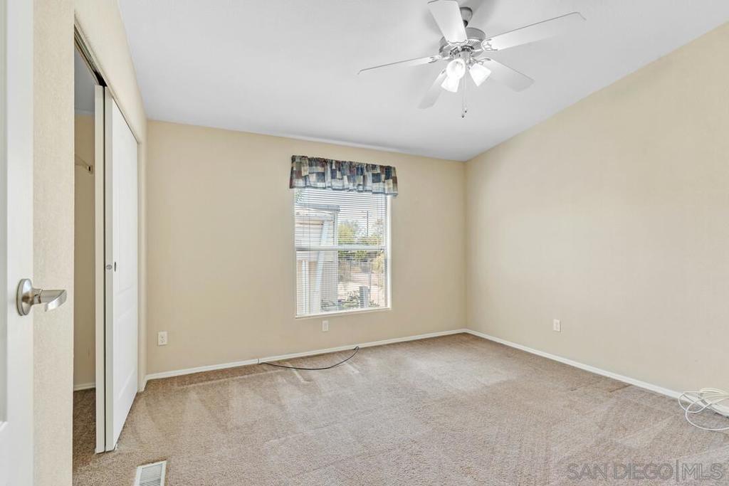 MLS #250039020SD image #13