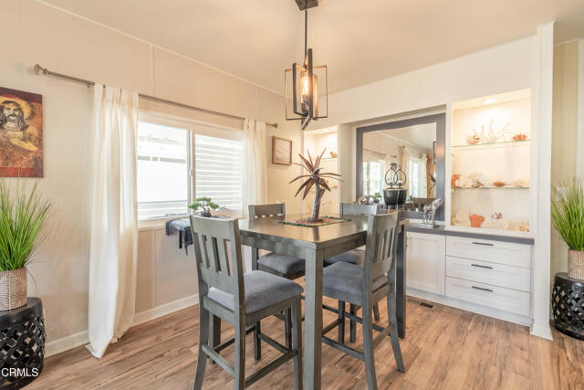 117 Don Felipe Way, Ojai CA: https://media.crmls.org/mediaz/c588f287-c346-4be4-8215-8addab5e3f7f.jpg