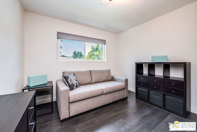 241 S Avenue 57, Los Angeles CA: https://media.crmls.org/mediaz/c588f4e7-cc4b-428d-8b63-5254dcf05f9f.jpg