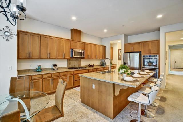 1701 TRAMONTI Drive, Dublin CA: https://media.crmls.org/mediaz/c58919d2-2613-407e-baef-ee43ff2186ea.jpg