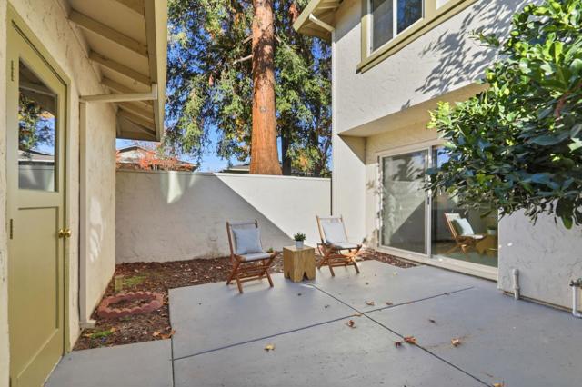 540 Valley Forge Way, Campbell CA: https://media.crmls.org/mediaz/c5894029-91e6-4ed0-92a4-ce8e4bd3c99c.jpg