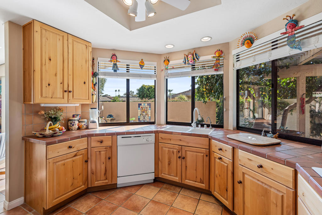 MLS #219136197DA image #13