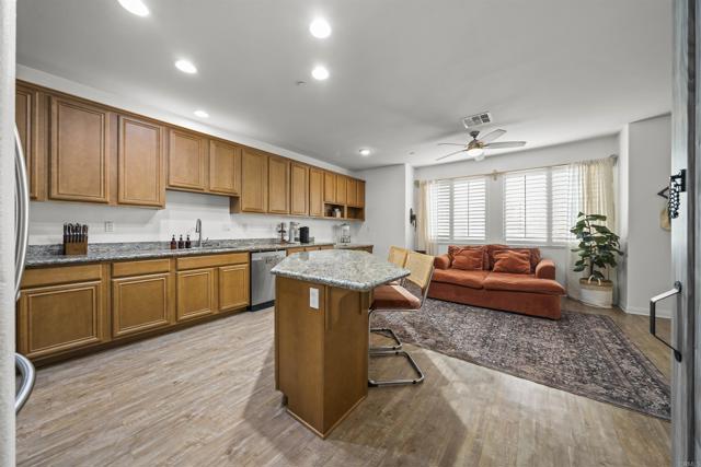 Detail Gallery Image 13 of 32 For 231 Vermont Ct, El Cajon,  CA 92020 - 3 Beds | 2 Baths