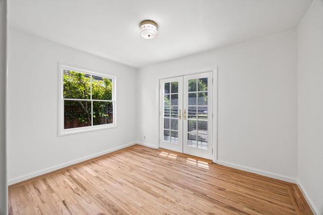 1423 Greenwood Avenue, San Carlos CA: https://media.crmls.org/mediaz/c58e1d44-feaa-4276-a122-46a836741926.jpg