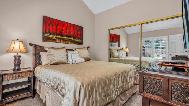 110 Trento Circle, Palm Desert CA: https://media.crmls.org/mediaz/c58e9981-a4d7-4cc0-a2ef-41092b3c34d4.jpg