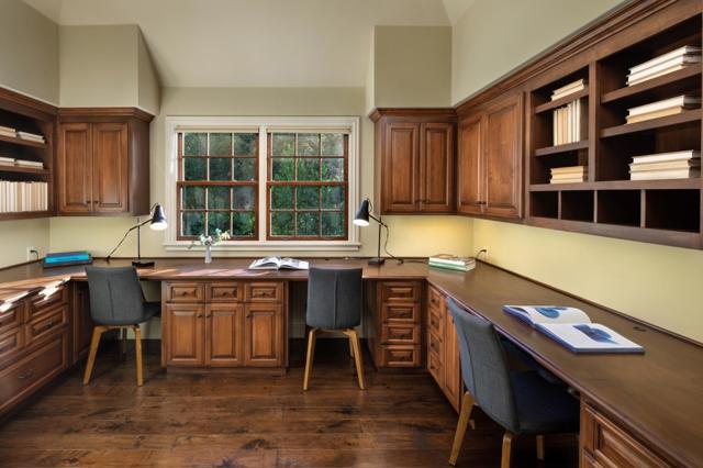2 Carolina Lane, Atherton CA: https://media.crmls.org/mediaz/c5908473-e7ee-4d8b-85af-c23c714a3ad3.jpg