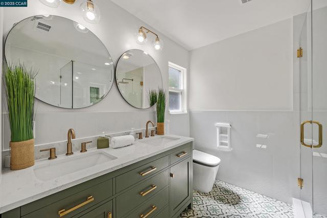 1952 Montclair Court, Walnut Creek CA: https://media.crmls.org/mediaz/c5947a1b-a1c8-47c3-8b43-912494a960e1.jpg
