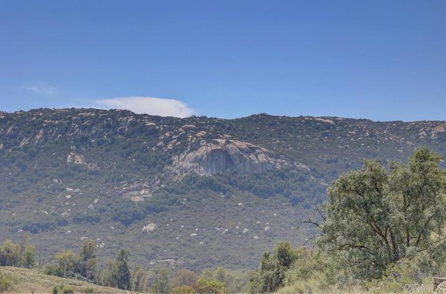0 Camino Estribo, Temecula CA: https://media.crmls.org/mediaz/c5949a76-b52b-4c0e-9ad6-3b8dbbceb29c.jpg