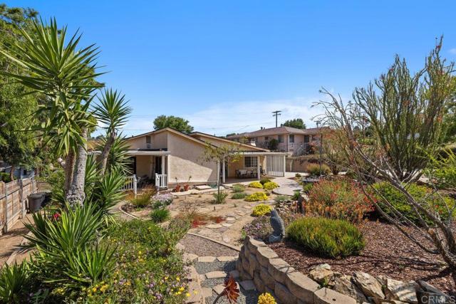 10171 Ramona Drive, Spring Valley CA: https://media.crmls.org/mediaz/c59513bf-2e68-4aba-a77f-23e2a48a7a5a.jpg