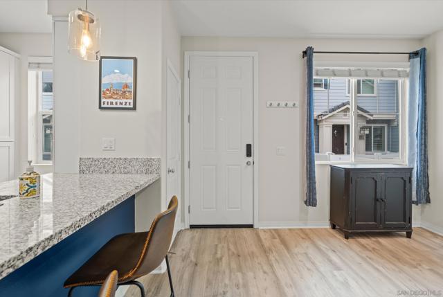 524 Surfbird Lane, Imperial Beach CA: https://media.crmls.org/mediaz/c5951e23-b31b-4395-aeb6-5250af69bbe6.jpg