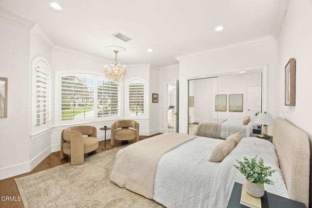 5008 La Canada Boulevard, La Canada Flintridge CA: https://media.crmls.org/mediaz/c5964100-b955-4a33-8ca3-f4c46a8a04b9.jpg