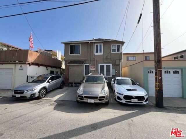  Income Home for Sale in Venice, California