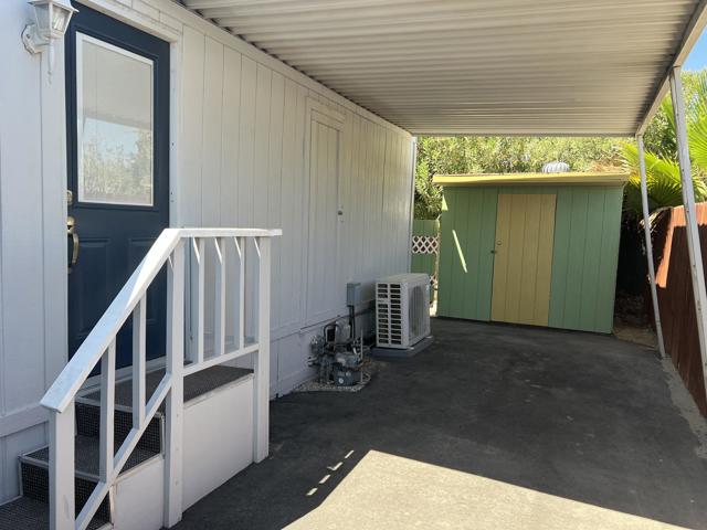 3 Sand Creek, Cathedral City CA: https://media.crmls.org/mediaz/c5971aae-b56f-4714-9ab9-84ec8c5e802d.jpg