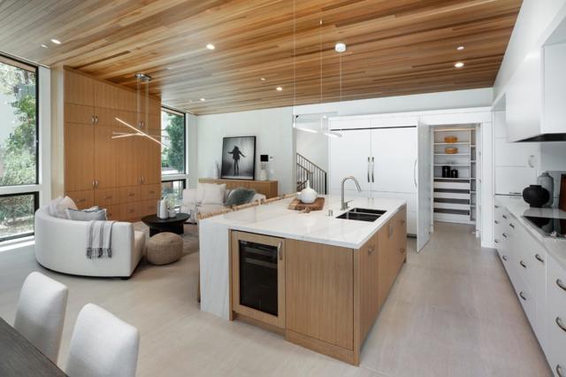 596 Franklin Street, Mountain View CA: https://media.crmls.org/mediaz/c597ff43-ecad-4553-a7df-dad7760abdc2.jpg