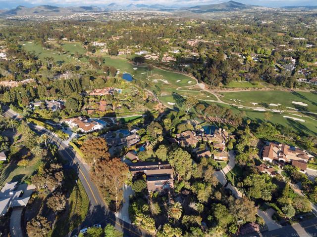 6009 Mimulus, Rancho Santa Fe CA: https://media.crmls.org/mediaz/c5985d14-2cde-4ec7-a17e-ab32e2c07391.jpg