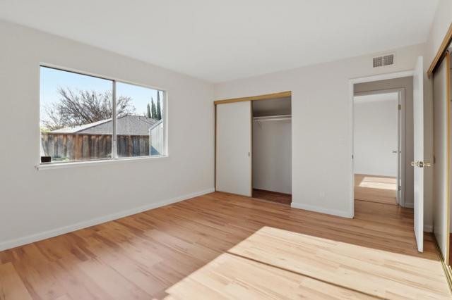 2657 Bon Bon Drive, San Jose CA: https://media.crmls.org/mediaz/c5988a34-c570-4174-a93a-178e8c864117.jpg