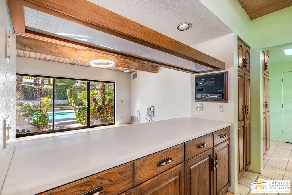 MLS #25619459PS image #25