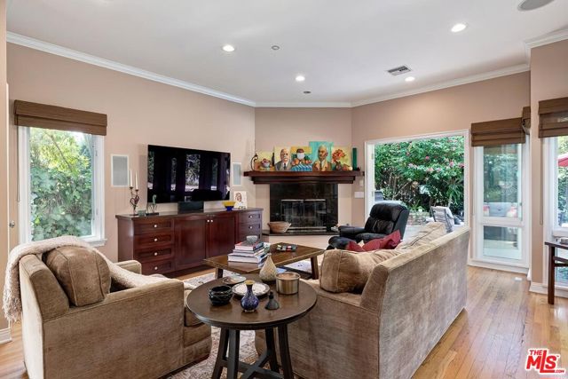 Drew Fenton | 333 Oceano Drive Los Angeles CA | MLS: 7100292