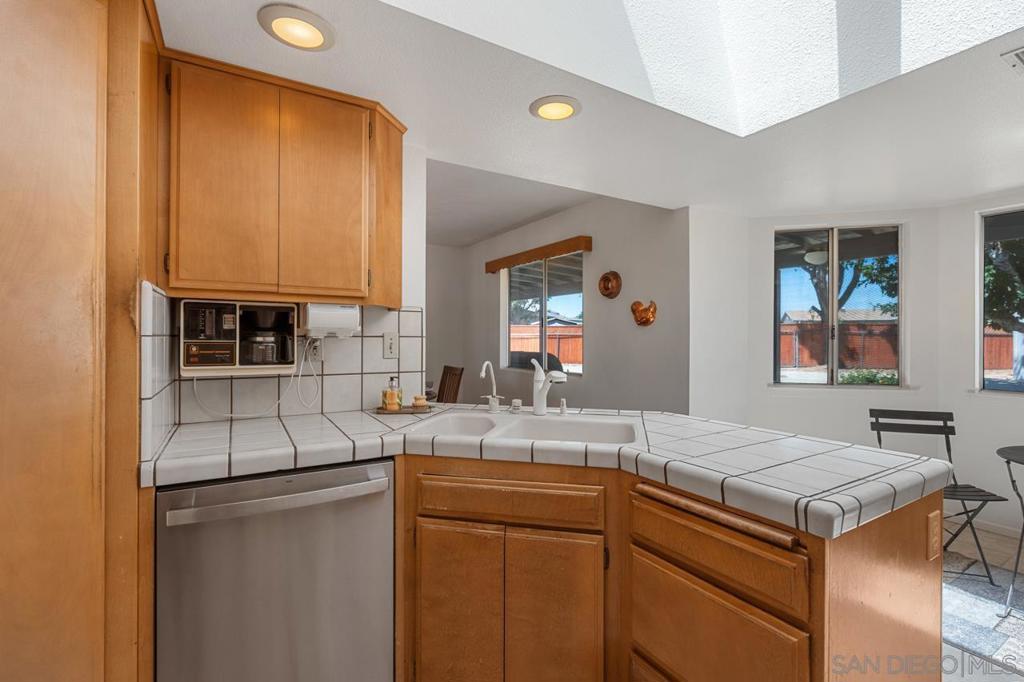 MLS #260015834SD image #19
