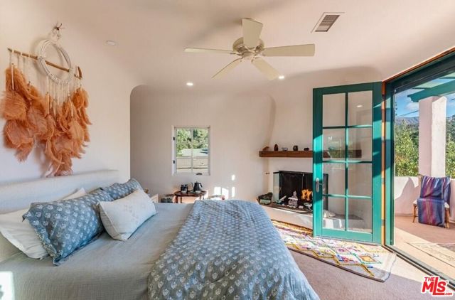 202 Canada Street, Ojai CA: https://media.crmls.org/mediaz/c599943c-063b-4f77-889e-f6badac1aaf5.jpg