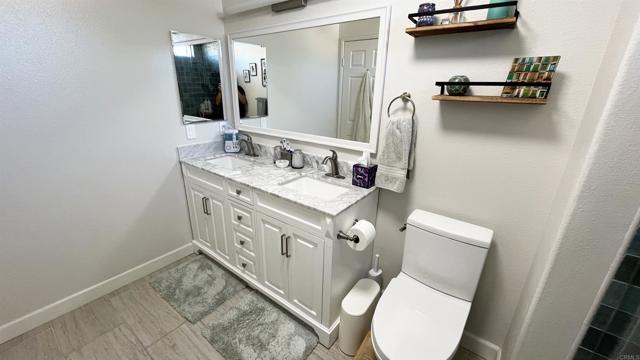 Detail Gallery Image 40 of 52 For 9300 Burnet Ave #111,  North Hills,  CA 91343 - 3 Beds | 2/1 Baths