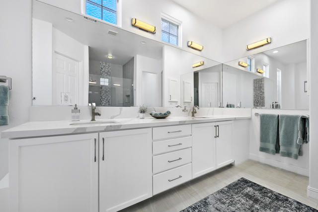 80360 Via Valerosa, La Quinta CA: https://media.crmls.org/mediaz/c599e7de-70fb-4a67-b89f-2b96b8c9f97f.jpg