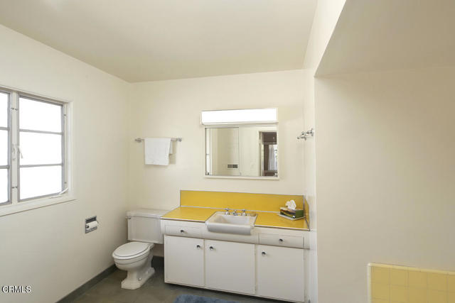 Detail Gallery Image 26 of 45 For 1331 El Mirador Dr, Pasadena,  CA 91103 - 2 Beds | 2 Baths