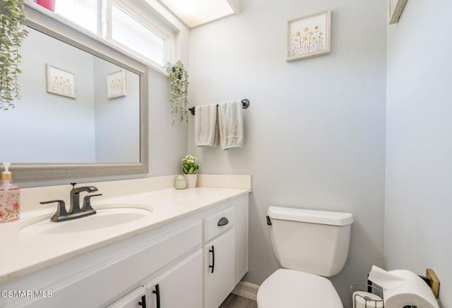 15175 Marquette Street, Moorpark CA: https://media.crmls.org/mediaz/c59b3f34-314d-4a40-90c3-787db9c6eaee.jpg