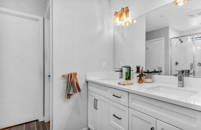 Image 9 of 20 For 12523 Sylvanus Drive