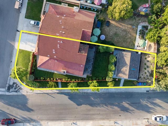 6732 Antilope St, Carlsbad CA: https://media.crmls.org/mediaz/c59e0f1a-ca58-4648-a01e-965a93d742b4.jpg