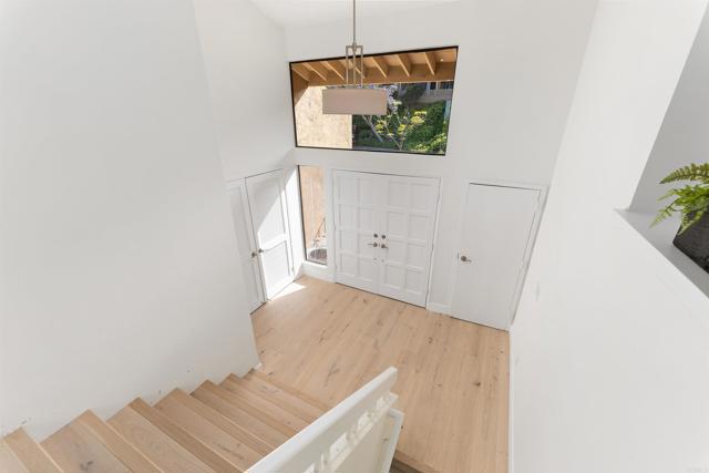 6635 Caminito Scioto, La Jolla CA: https://media.crmls.org/mediaz/c59ec795-9b41-42f9-a6c5-3541740a790d.jpg