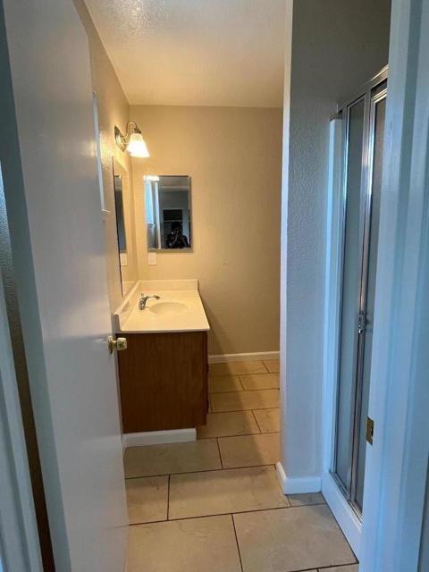 1037 Evans Court, Hayward CA: https://media.crmls.org/mediaz/c59fbb6c-85e7-4347-8d62-a33d65614112.jpg