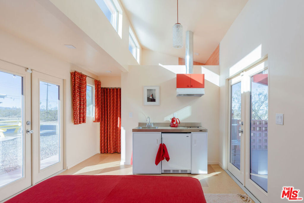 MLS #25609895 image #22