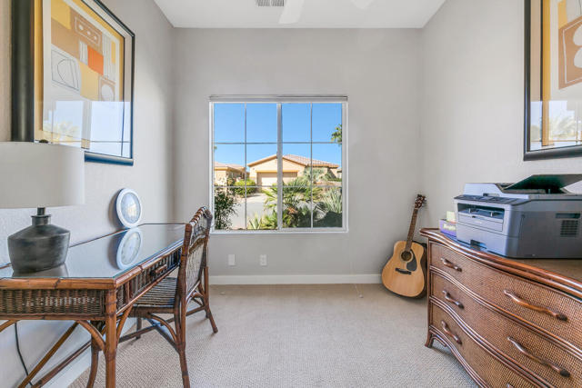 67361 N Laguna Drive, Cathedral City CA: https://media.crmls.org/mediaz/c5a123e3-bebf-4080-a794-3b0fc7e96941.jpg