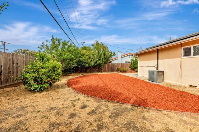 4692 Nelson Street, Fremont CA: https://media.crmls.org/mediaz/c5a27004-8ea4-476d-b80e-783815846fc1.jpg