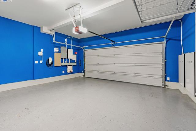 2002 Davoli Ct, San Ramon CA: https://media.crmls.org/mediaz/c5a34b57-9607-46c9-8196-88cf64f21a83.jpg