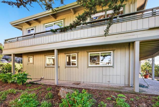 1 Gray Way, Watsonville CA: https://media.crmls.org/mediaz/c5a4cea3-8f81-44b0-a95e-39e7982aeb5f.jpg