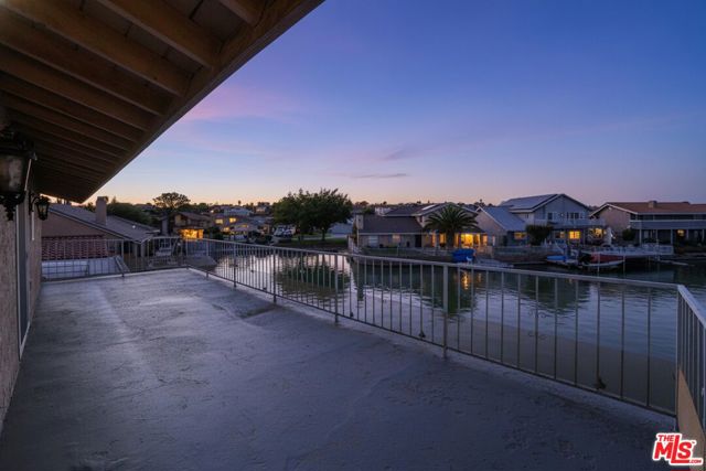 18032 Mariner Drive, Victorville CA: https://media.crmls.org/mediaz/c5a54a3c-8231-4f57-beae-8464f8e2b96c.jpg