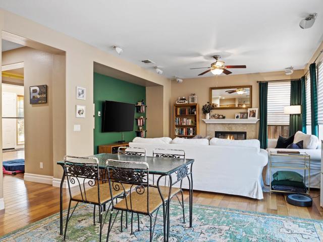 1176 Parkview Drive, Oceanside CA: https://media.crmls.org/mediaz/c5a563fc-9c10-4cea-ac76-e5376e18daaf.jpg