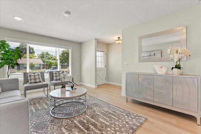 897 Loyalton Drive, Campbell CA: https://media.crmls.org/mediaz/c5a5977f-7469-4c9e-a19a-3e9ab391bef4.jpg