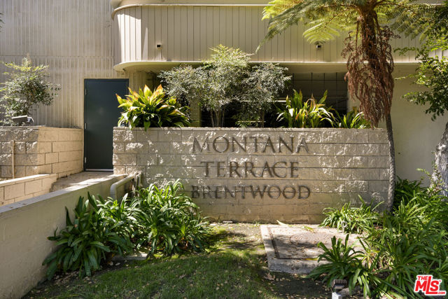 1 Bed Home for Sale in Los Angeles, California