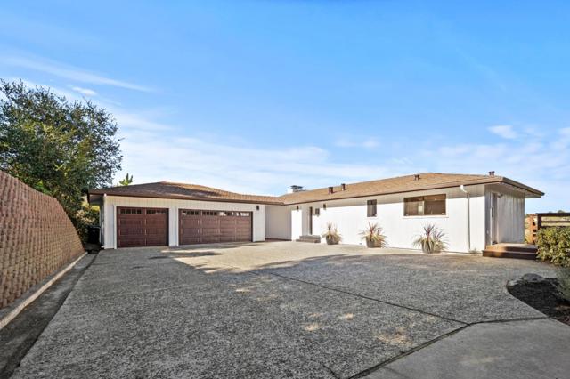 13500 Paseo Terrano,  CA: https://media.crmls.org/mediaz/c5a5d845-71b4-40e1-a998-e037634bab74.jpg