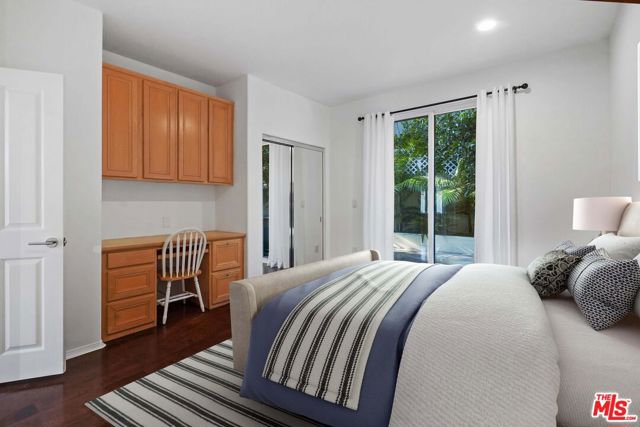 6457 Zuma View Place, Malibu CA: https://media.crmls.org/mediaz/c5a6141f-a11a-438a-8dec-697a1fedc4e9.jpg