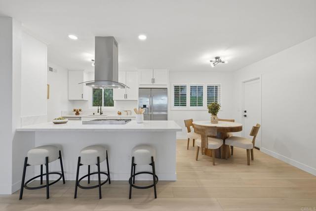 Detail Gallery Image 20 of 69 For 323 Glencrest Dr, Solana Beach,  CA 92075 - 3 Beds | 2 Baths